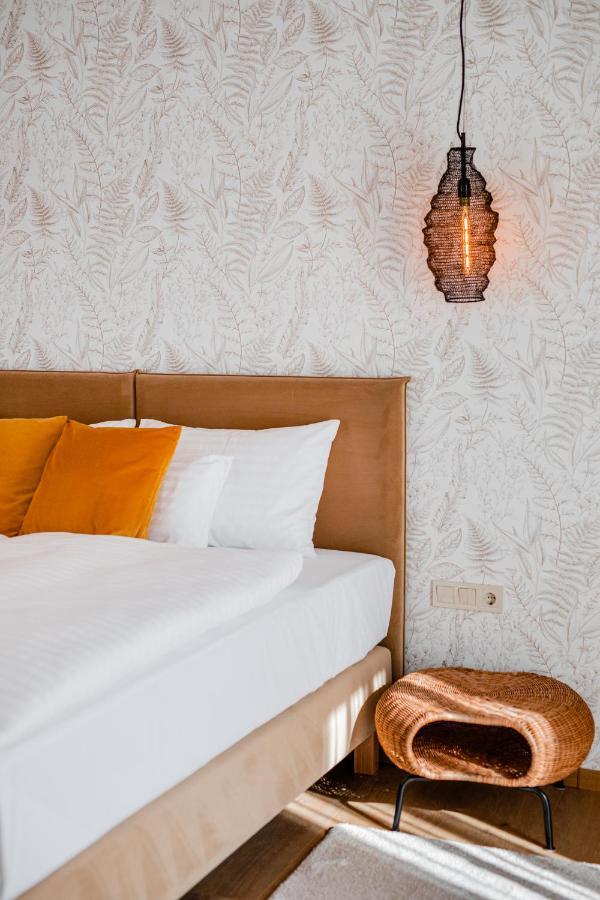 H11 Rooms Естергом Екстериор снимка