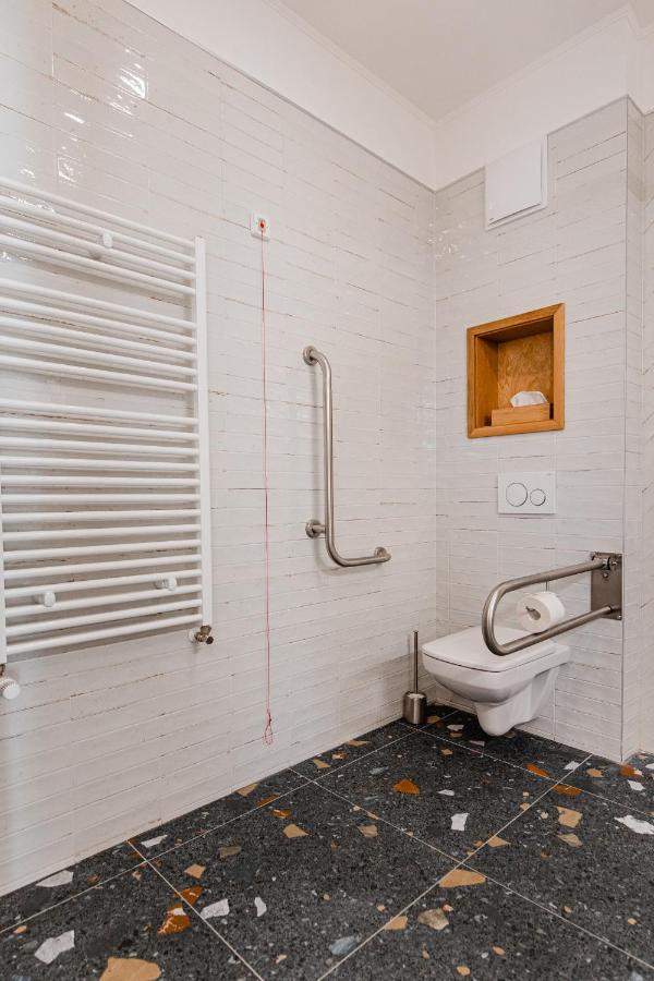 H11 Rooms Естергом Екстериор снимка