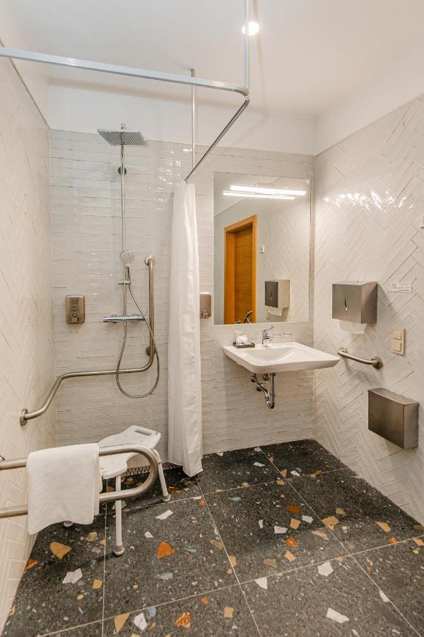 H11 Rooms Естергом Екстериор снимка